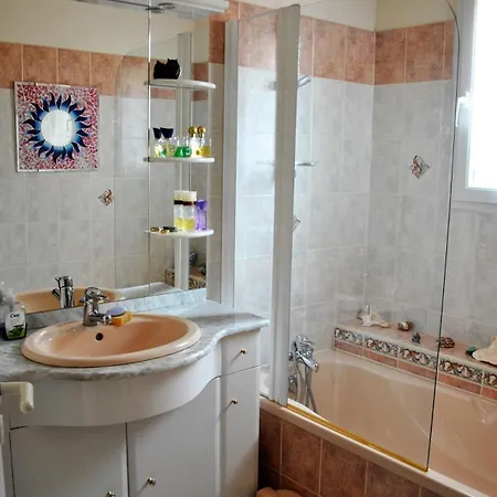 Holiday home La Lavandiere Maison De La Falaise - 5 Pers - Prest'immo *